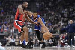 开云体育在线-艾顿关键时刻上演绝杀，太阳胜尼克斯