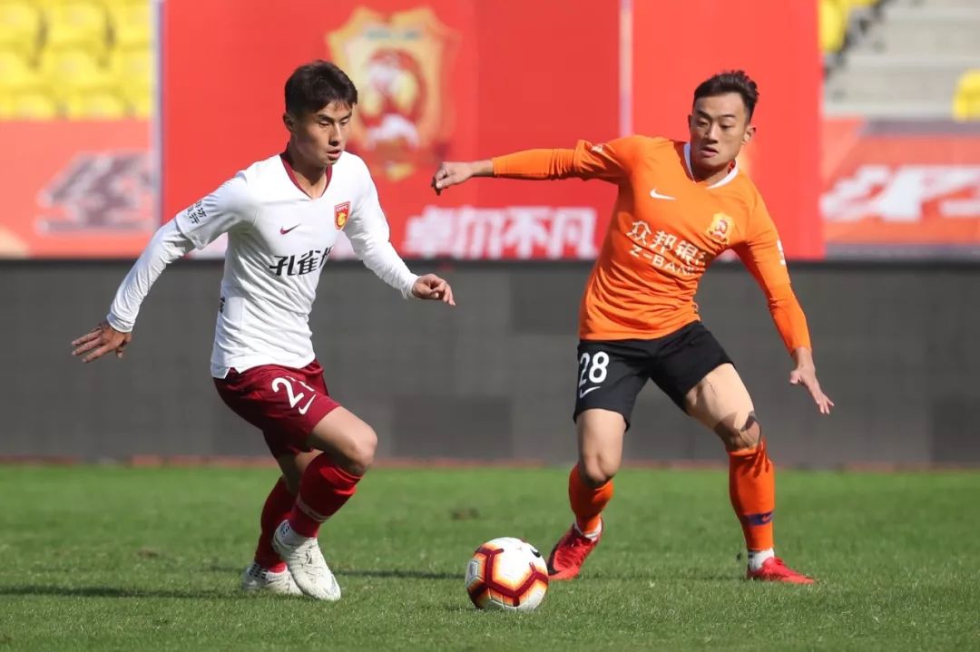 武汉卓尔主场冷门击败河北华夏幸福,展现实力的简单介绍 武汉卓尔主场冷门击败河北华夏幸福,展现实力的简单介绍