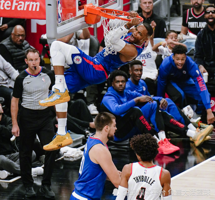 快船主场大胜开拓者,乔治33分独中最强 快船主场大胜开拓者,乔治33分独中最强